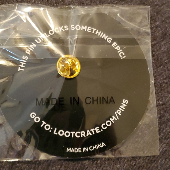 Zombie robot pin - Picture 2 of 2